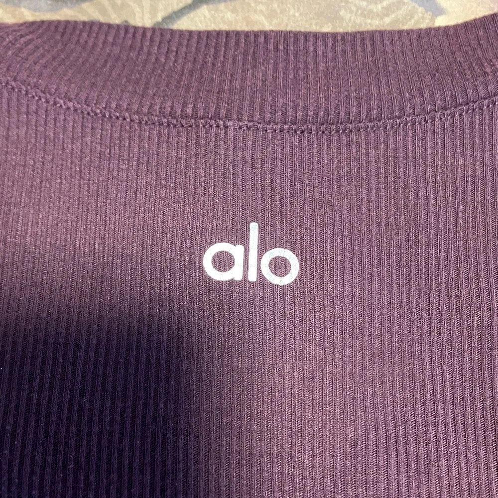 ALO Yoga Dark Purple Muscle Tee - Picture 2 of 6